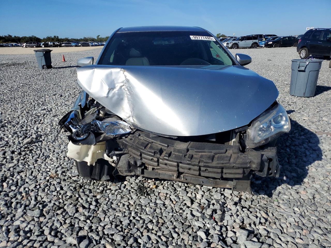 2015 TOYOTA CAMRY SE photo 5