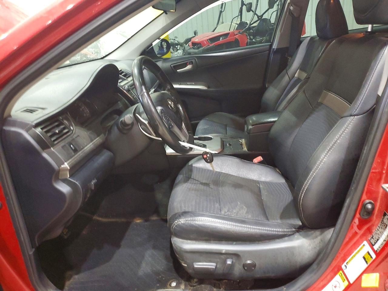 2012 TOYOTA CAMRY BASE photo 7