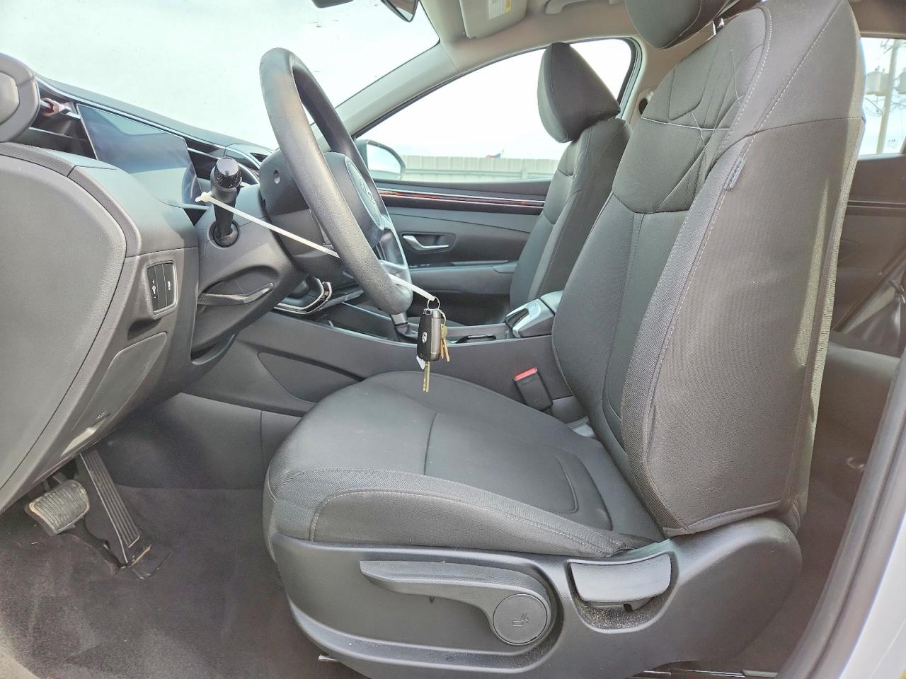 2024 HYUNDAI TUCSON SE photo 7
