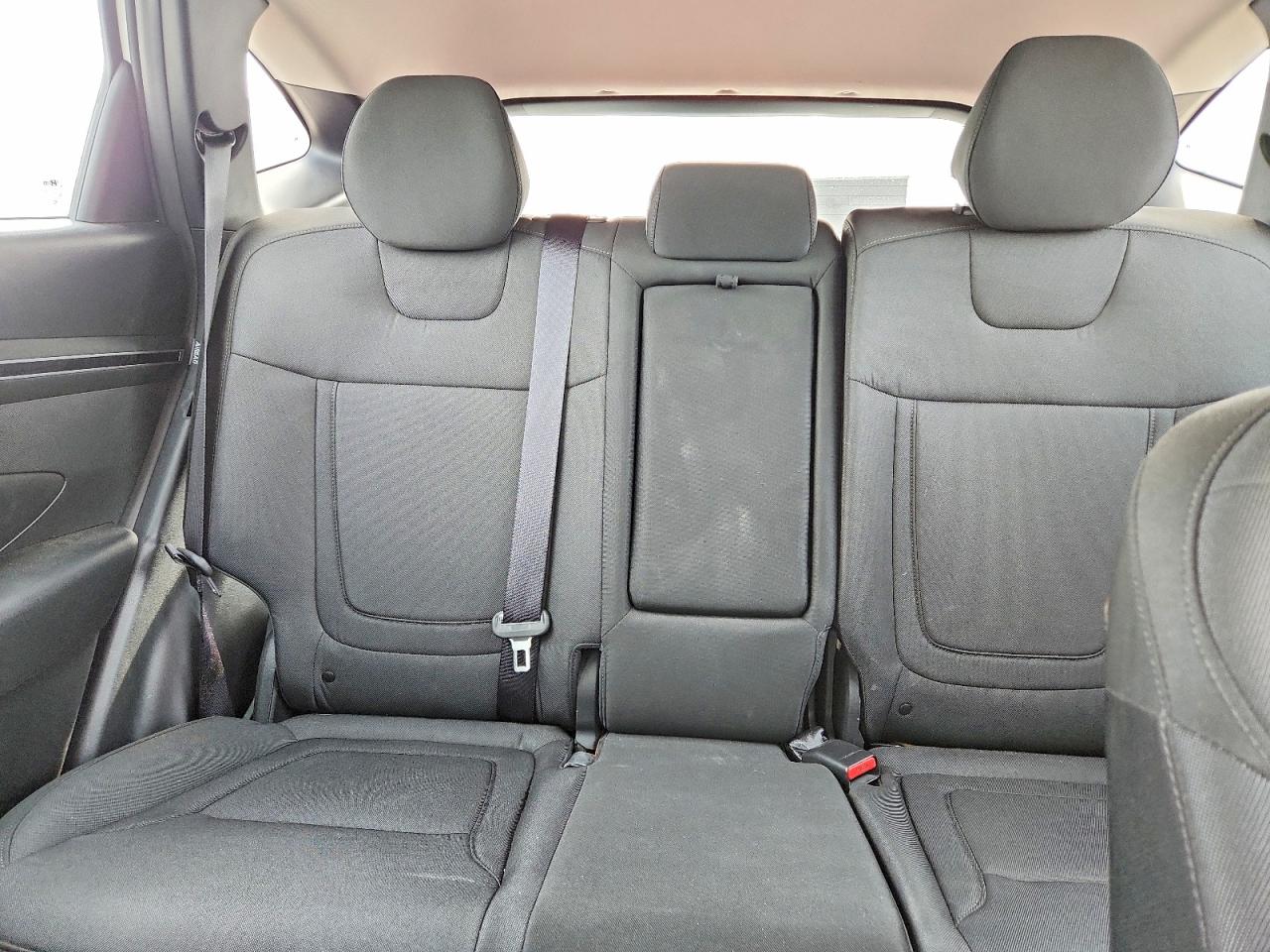 2024 HYUNDAI TUCSON SE photo 10