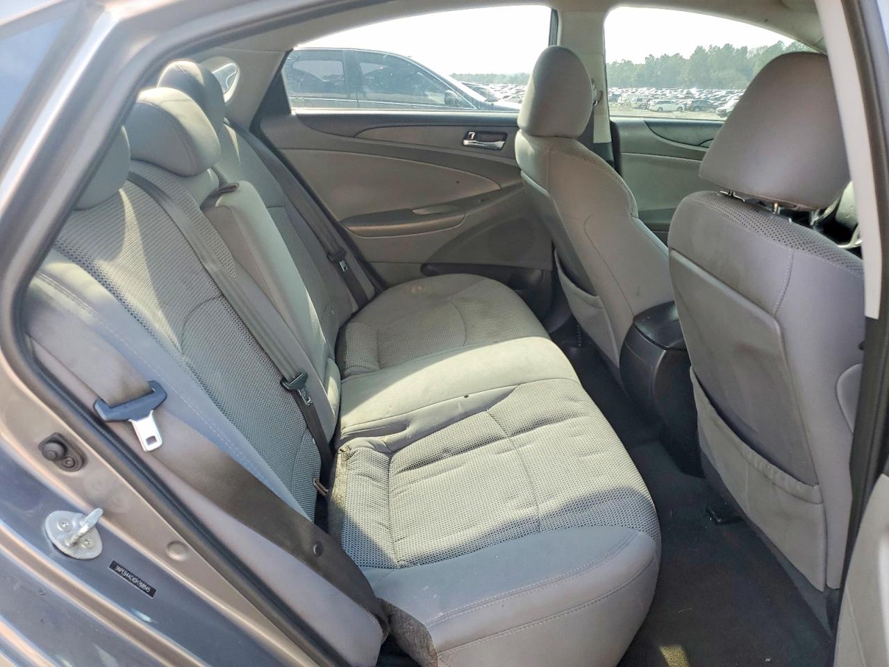2013 HYUNDAI SONATA GLS photo 19