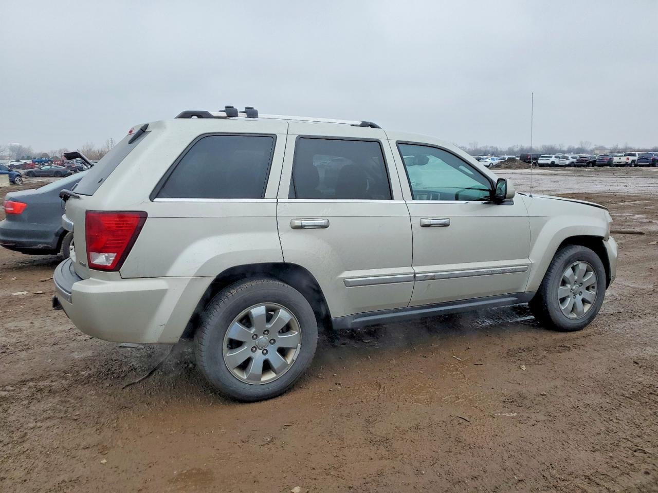 2010 JEEP GRAND CHEROKEE LIMITED photo 3