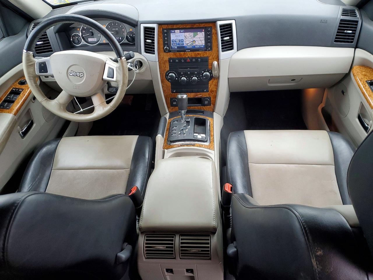2010 JEEP GRAND CHEROKEE LIMITED photo 8