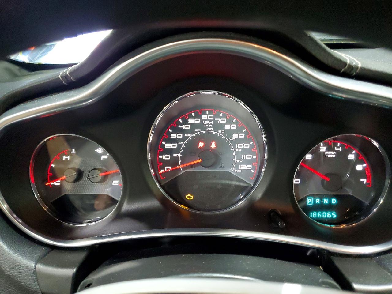 2013 DODGE AVENGER SE photo 9