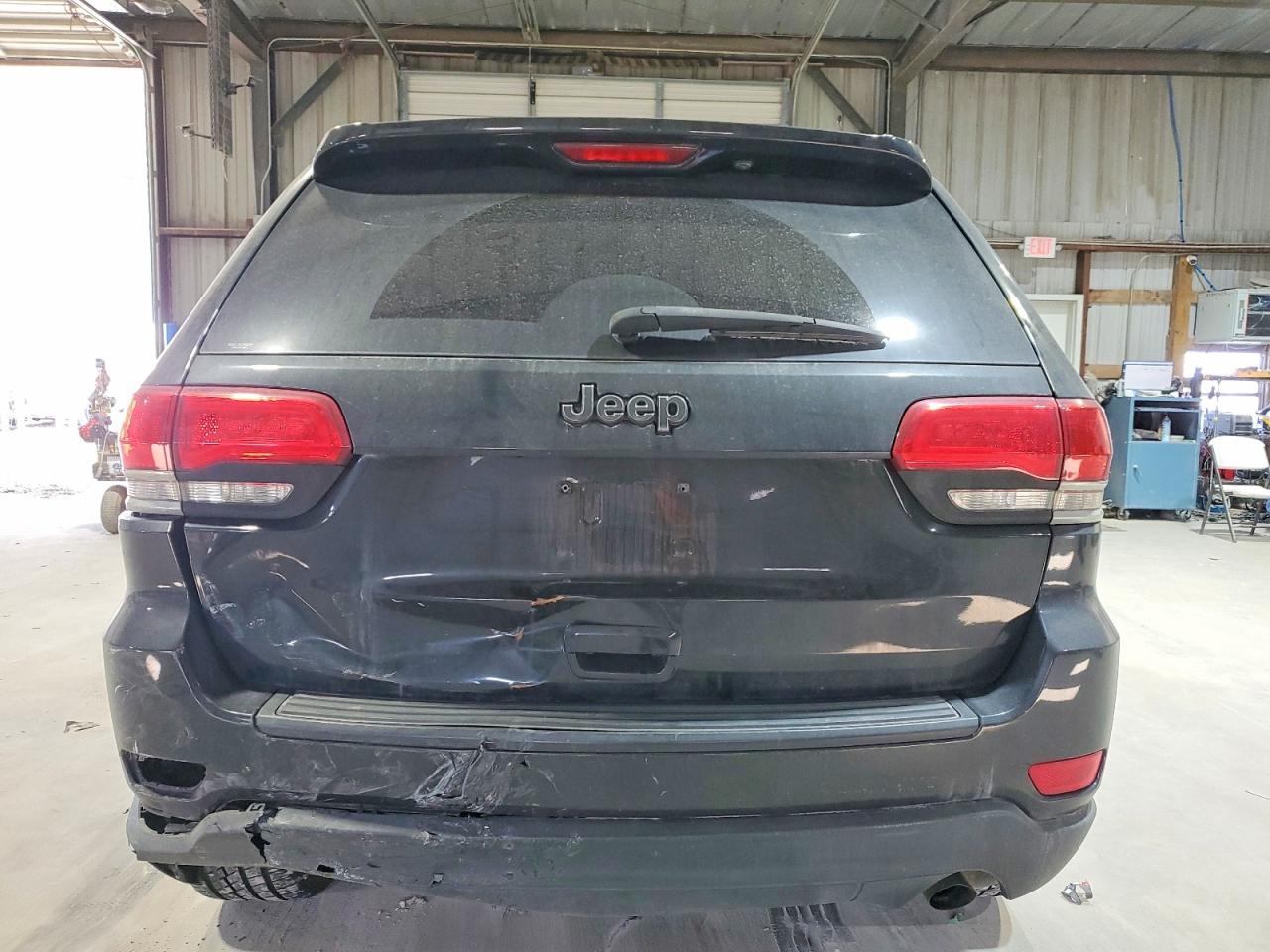 2015 JEEP GRAND CHEROKEE LAREDO photo 6