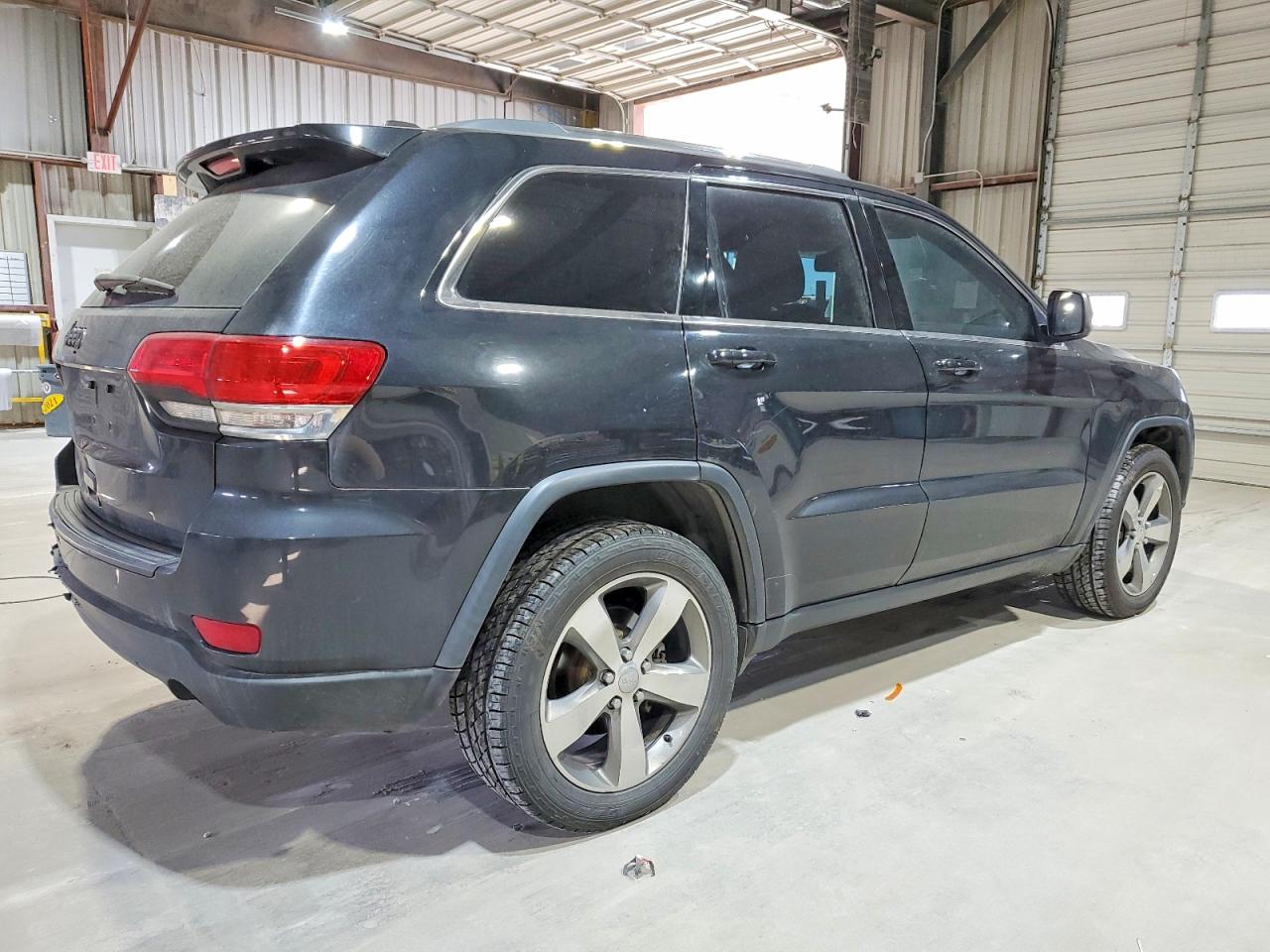 2015 JEEP GRAND CHEROKEE LAREDO photo 3