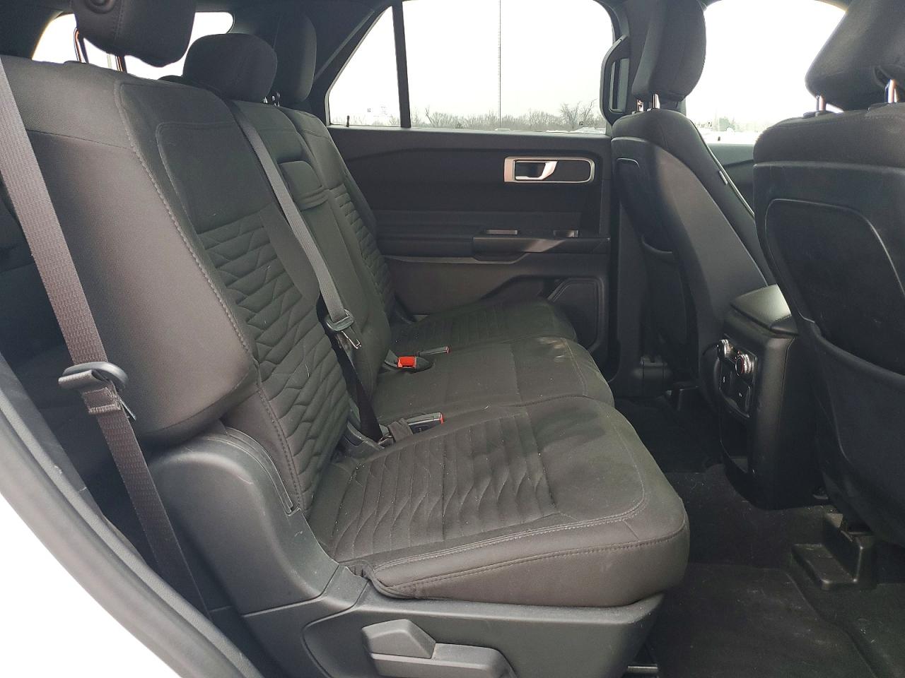 2020 FORD EXPLORER XLT photo 11