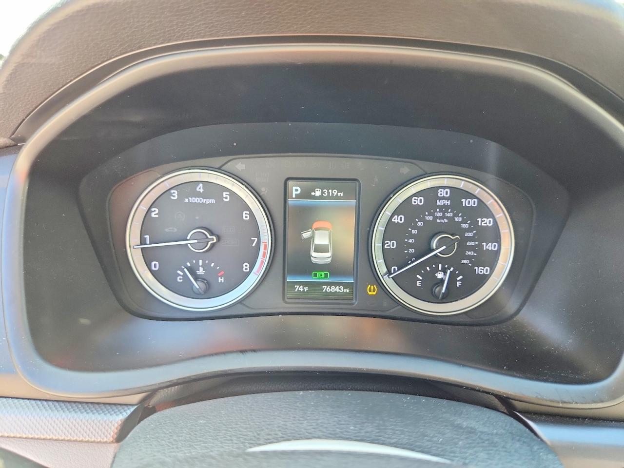 2018 HYUNDAI SONATA SPORT photo 9