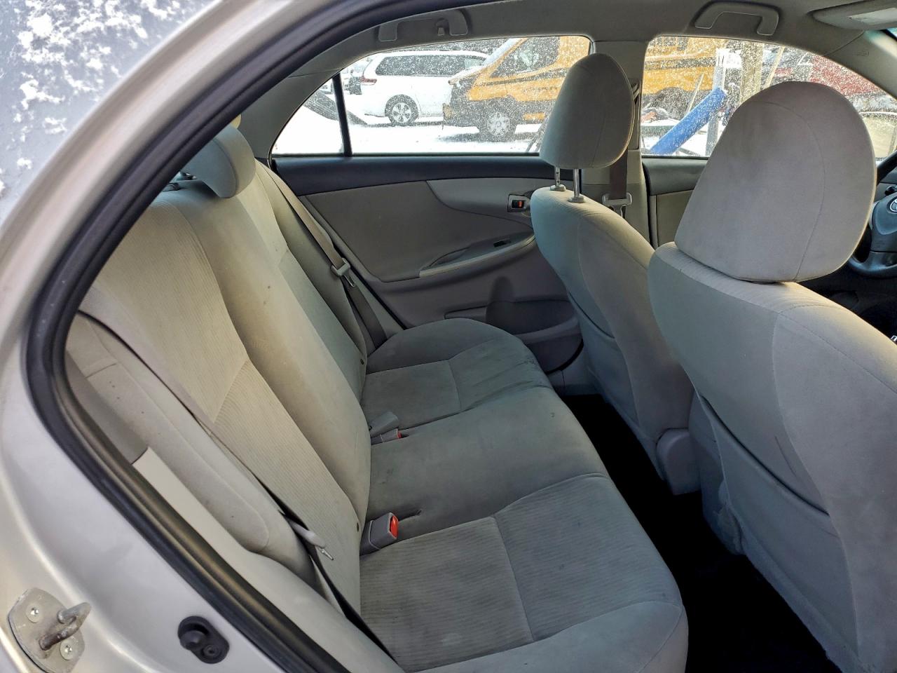 2010 TOYOTA COROLLA BASE photo 10