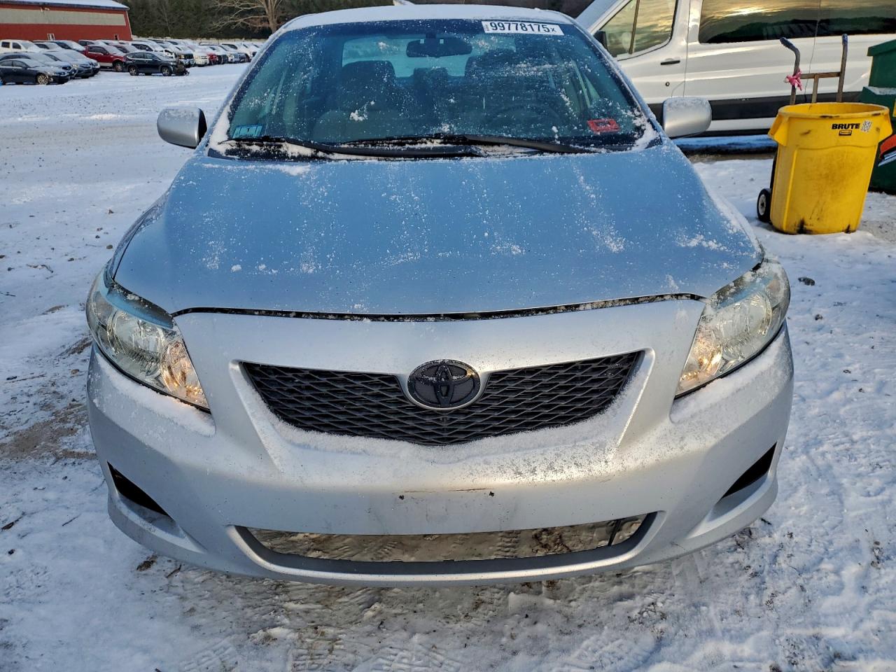 2010 TOYOTA COROLLA BASE photo 5