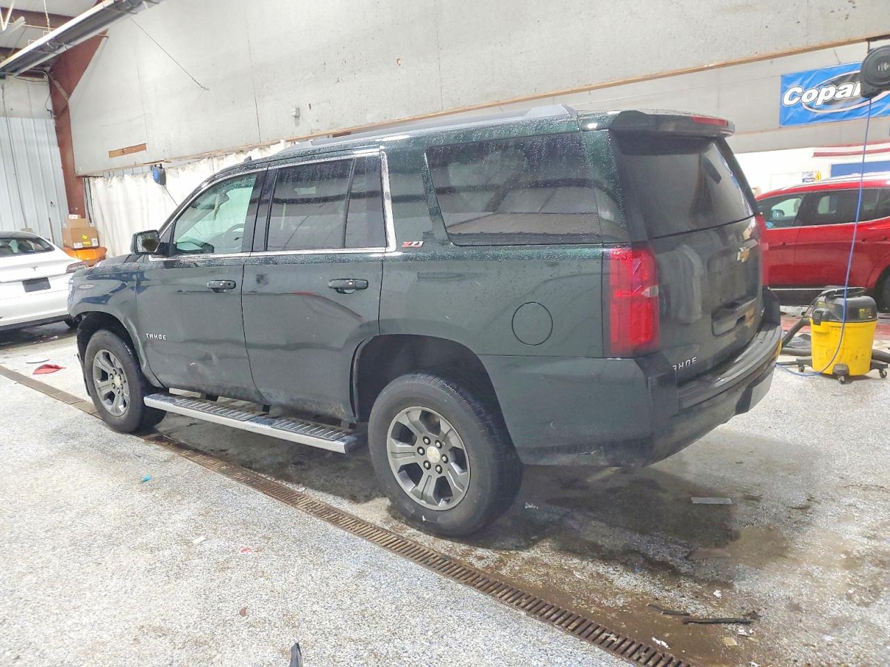 2016 CHEVROLET TAHOE K1500 LT photo 2
