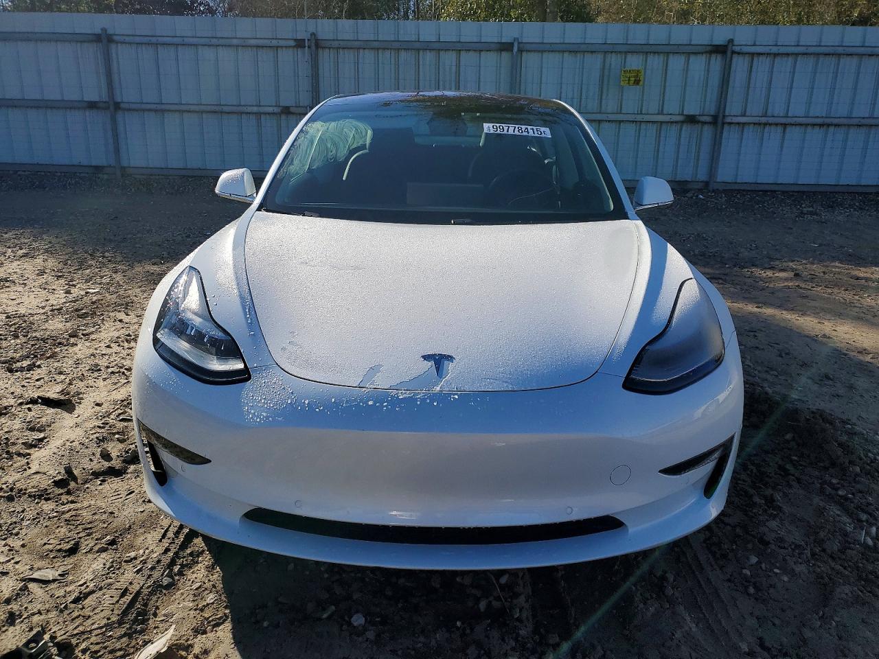2018 TESLA MODEL 3 photo 5