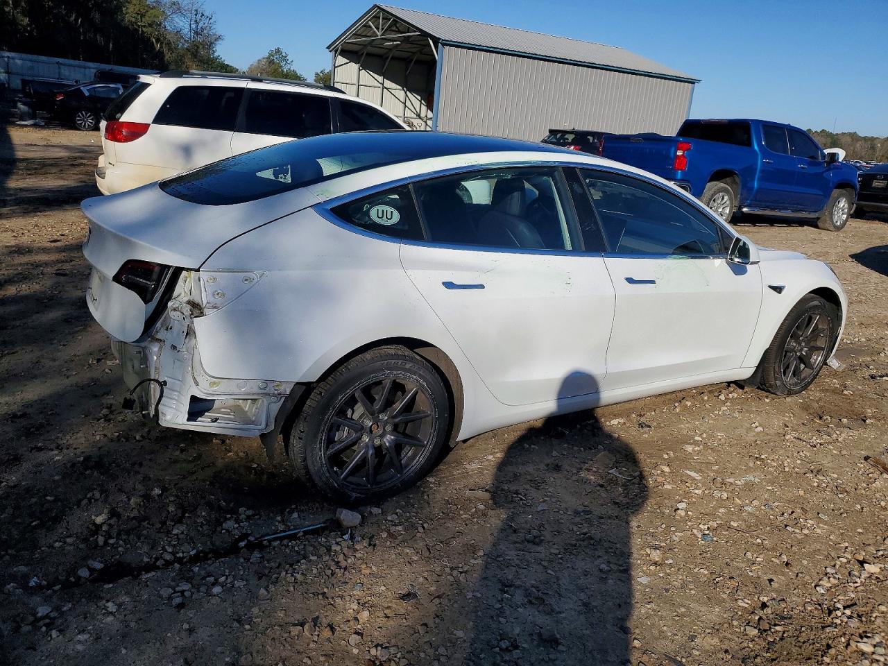 2018 TESLA MODEL 3 photo 3