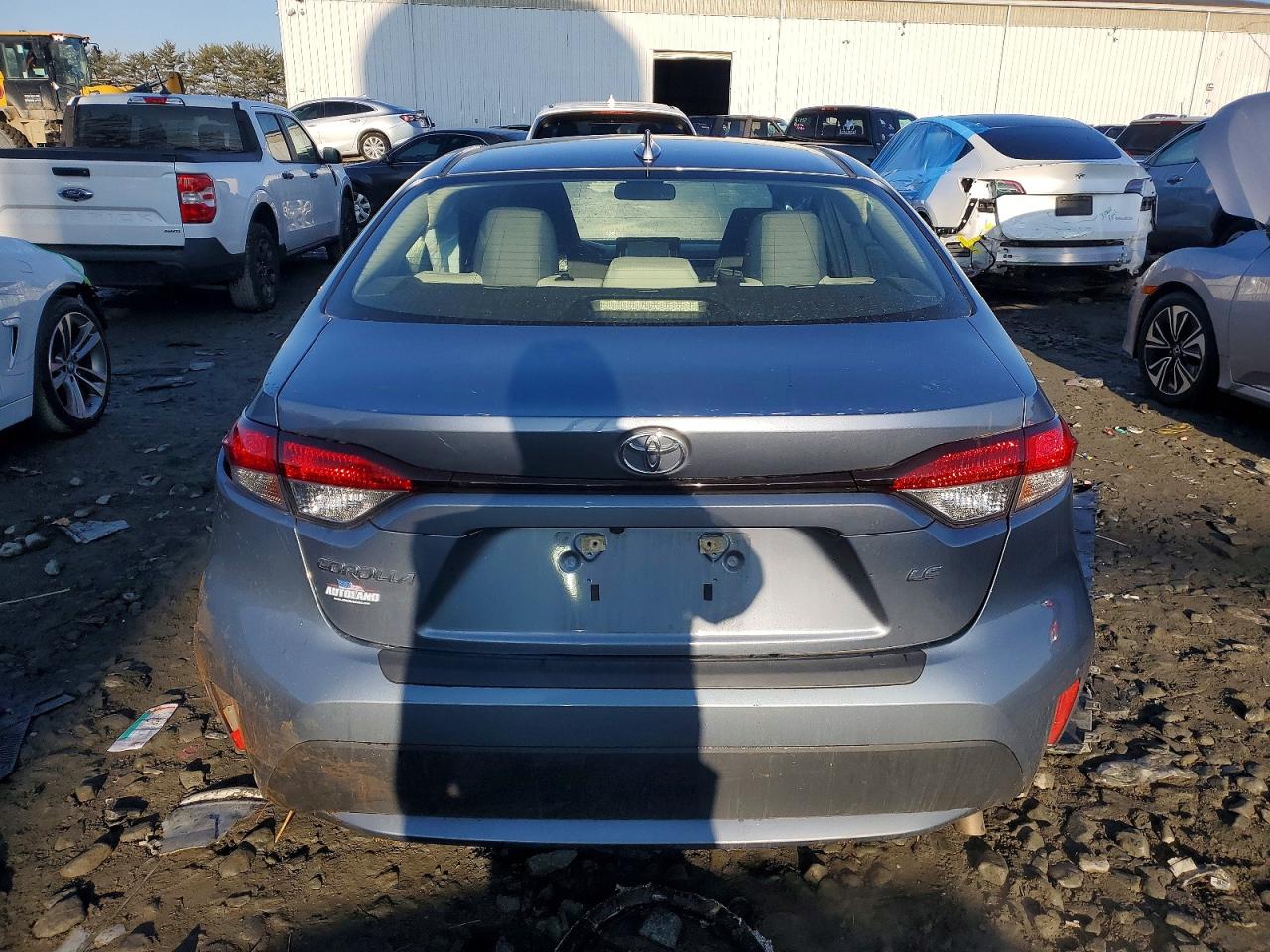 2022 TOYOTA COROLLA LE photo 6