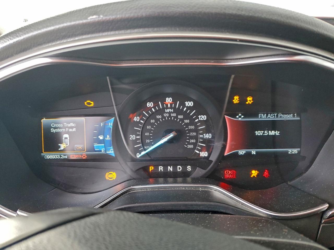 2017 FORD FUSION SE photo 9