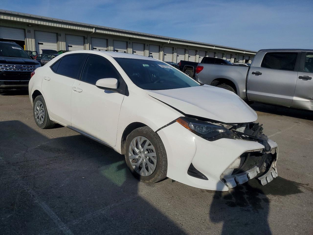 2019 TOYOTA COROLLA L photo 4
