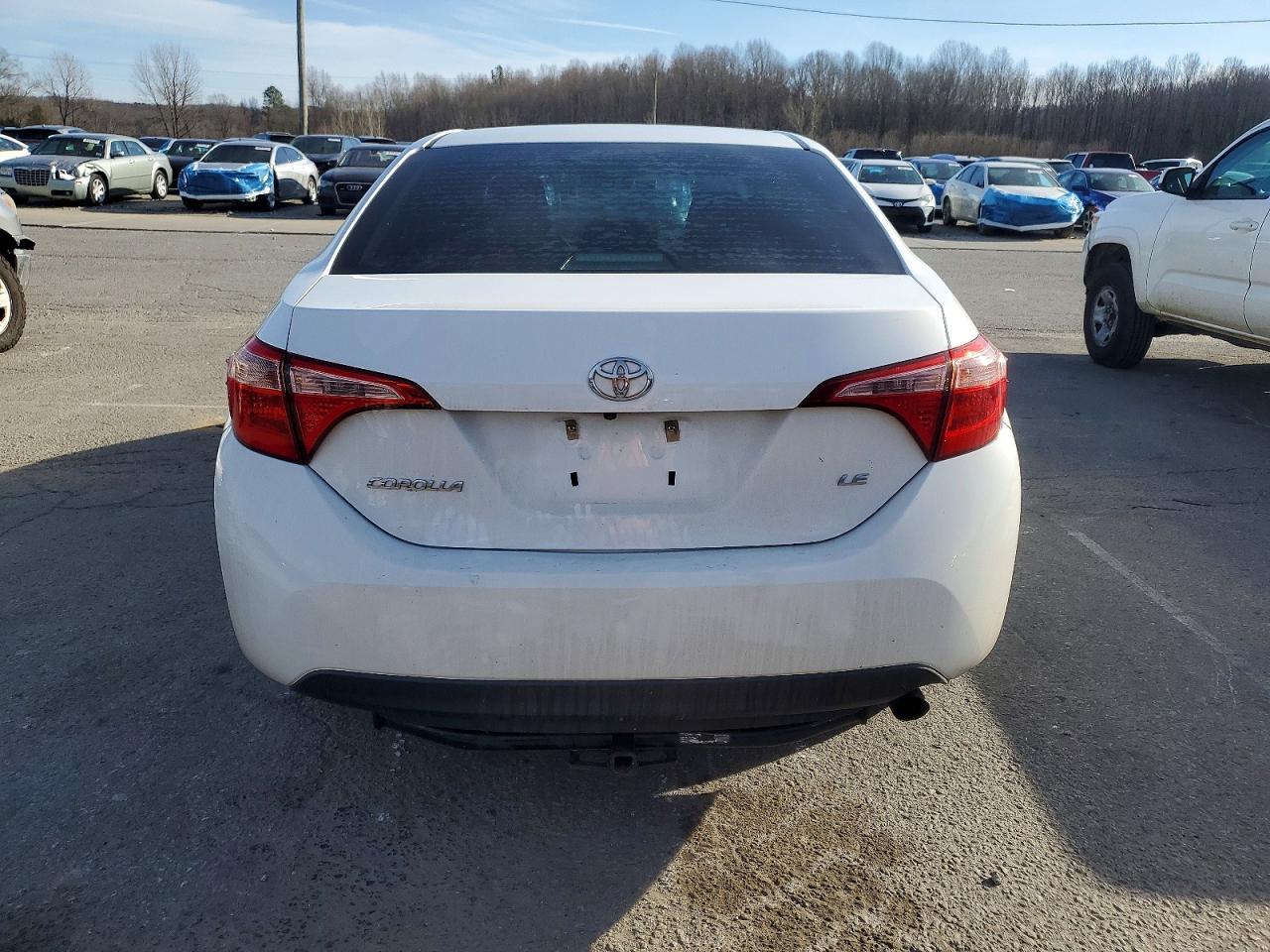 2019 TOYOTA COROLLA L photo 6