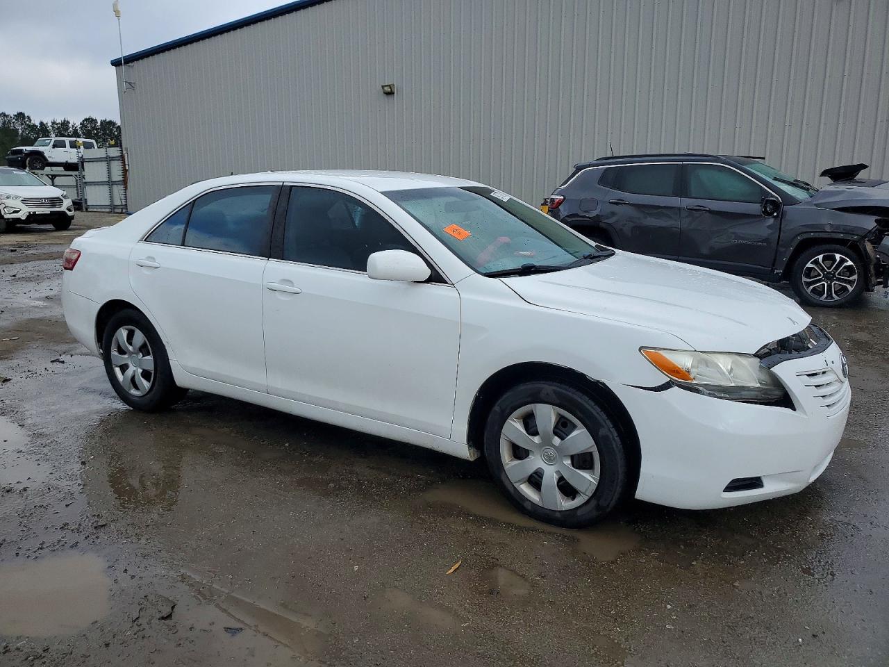 2007 TOYOTA CAMRY LE photo 4