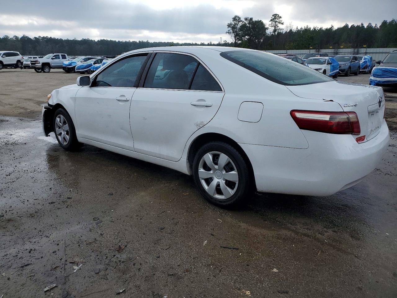 2007 TOYOTA CAMRY LE photo 2