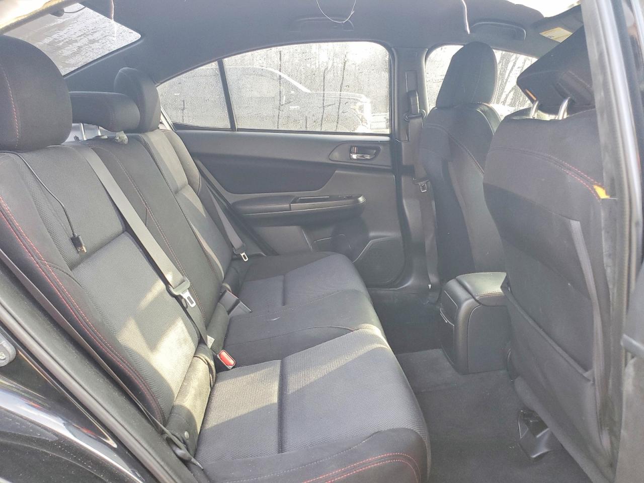 2015 SUBARU WRX photo 19