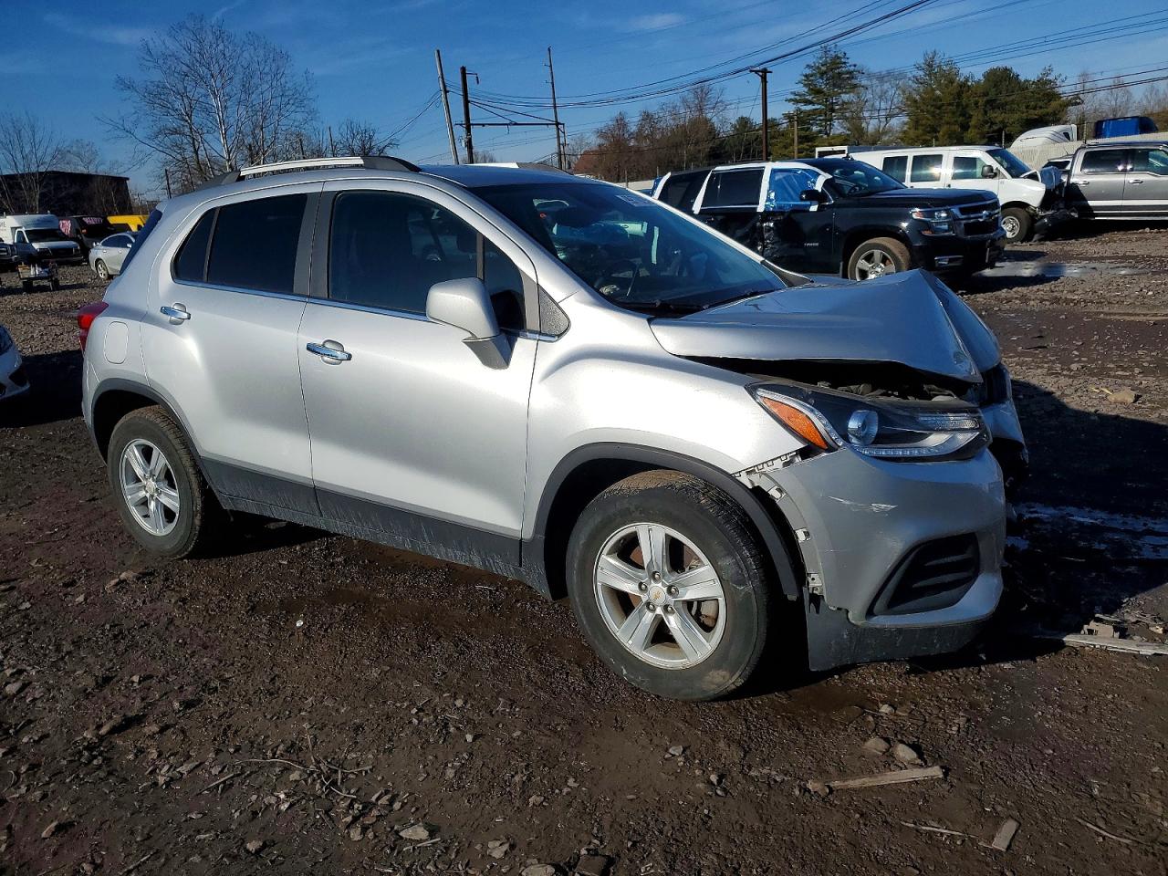 2018 CHEVROLET TRAX 1LT photo 4