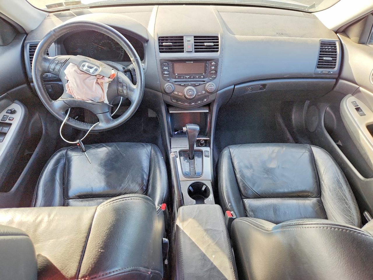 2005 HONDA ACCORD EX photo 8