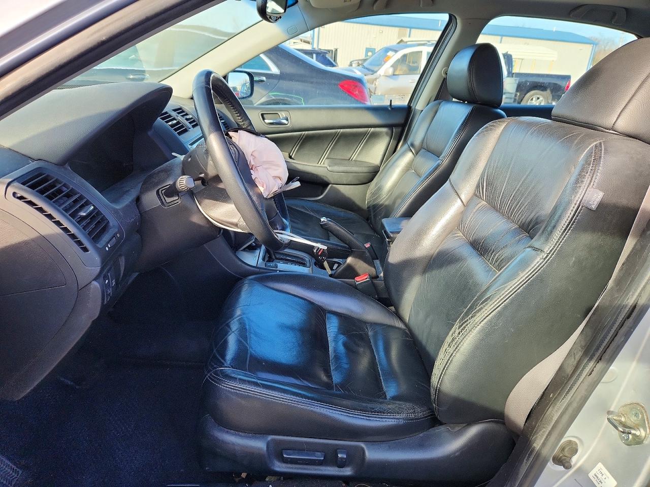 2005 HONDA ACCORD EX photo 7