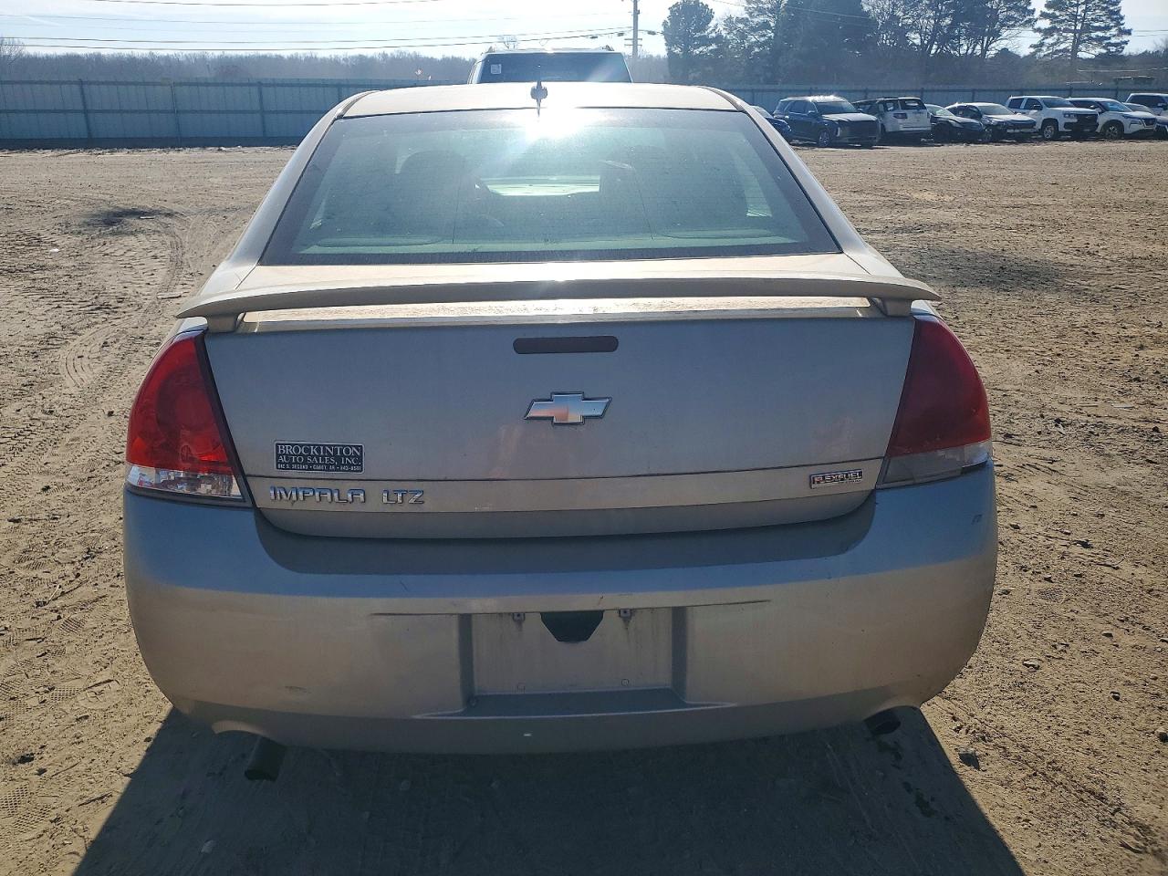 2012 CHEVROLET IMPALA LTZ photo 6