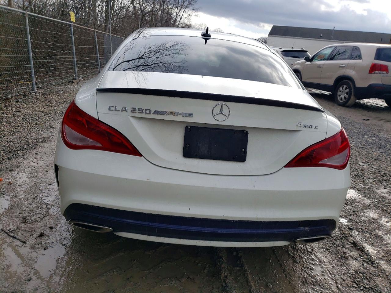 2018 MERCEDES-BENZ CLA 250 4MATIC photo 6