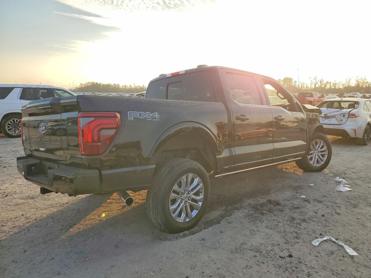 2024 FORD F150 KING RANCH photo 3