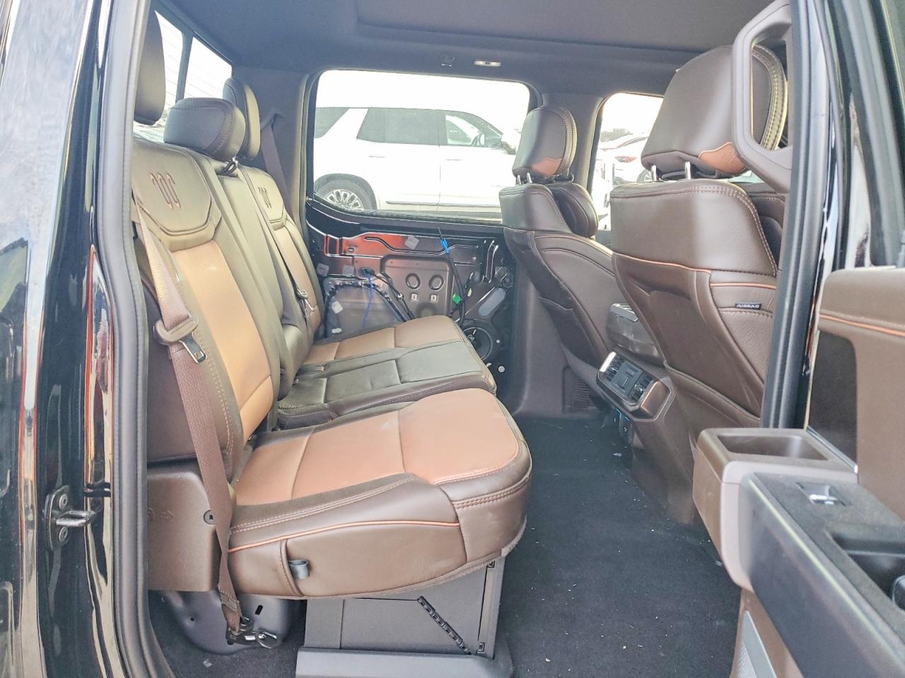 2024 FORD F150 KING RANCH photo 10
