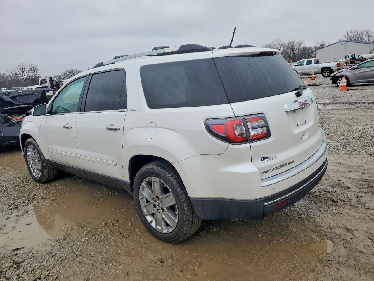 2017 GMC ACADIA LIMITED SLT-2 photo 2