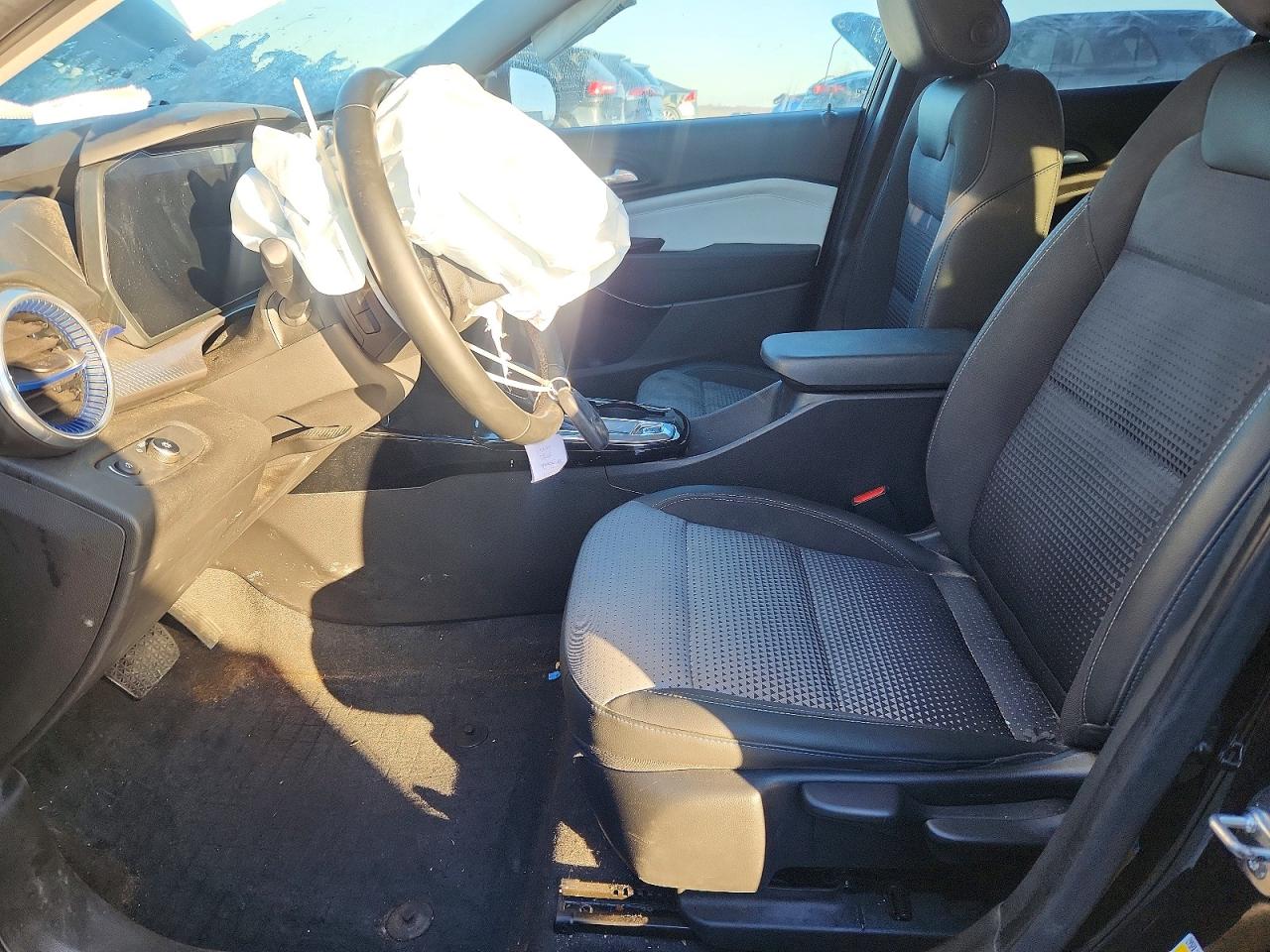2025 CHEVROLET TRAX 1LT photo 7