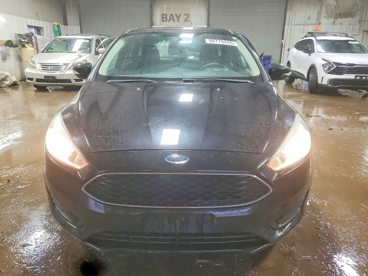 2017 FORD FOCUS SE photo 9