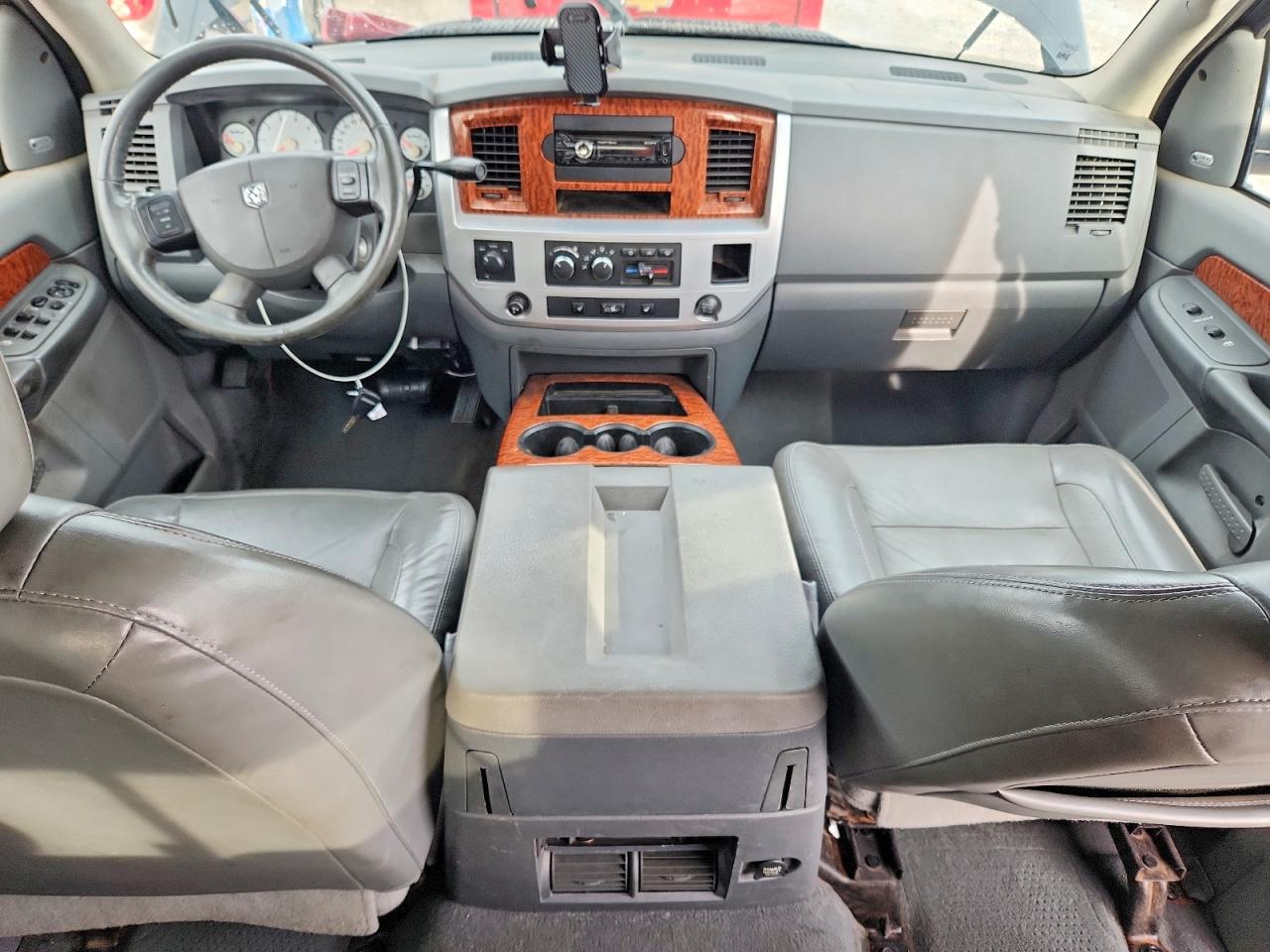 2007 DODGE RAM 1500 photo 8