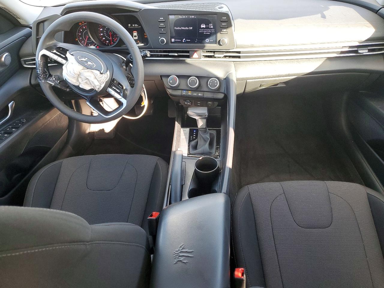 2022 HYUNDAI ELANTRA SE photo 8