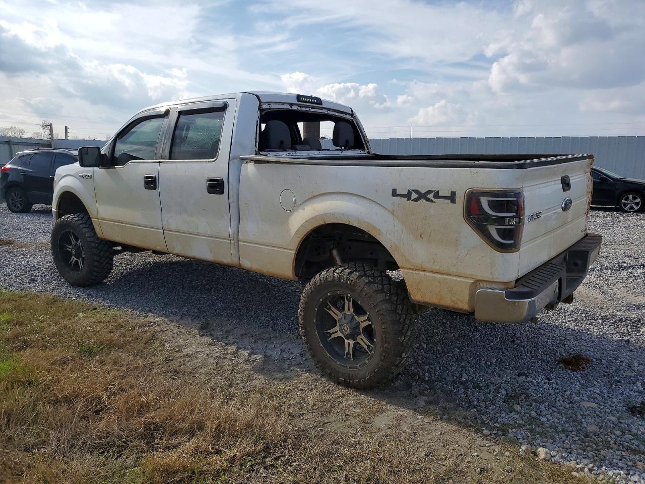 2014 FORD F150 SUPERCREW photo 2