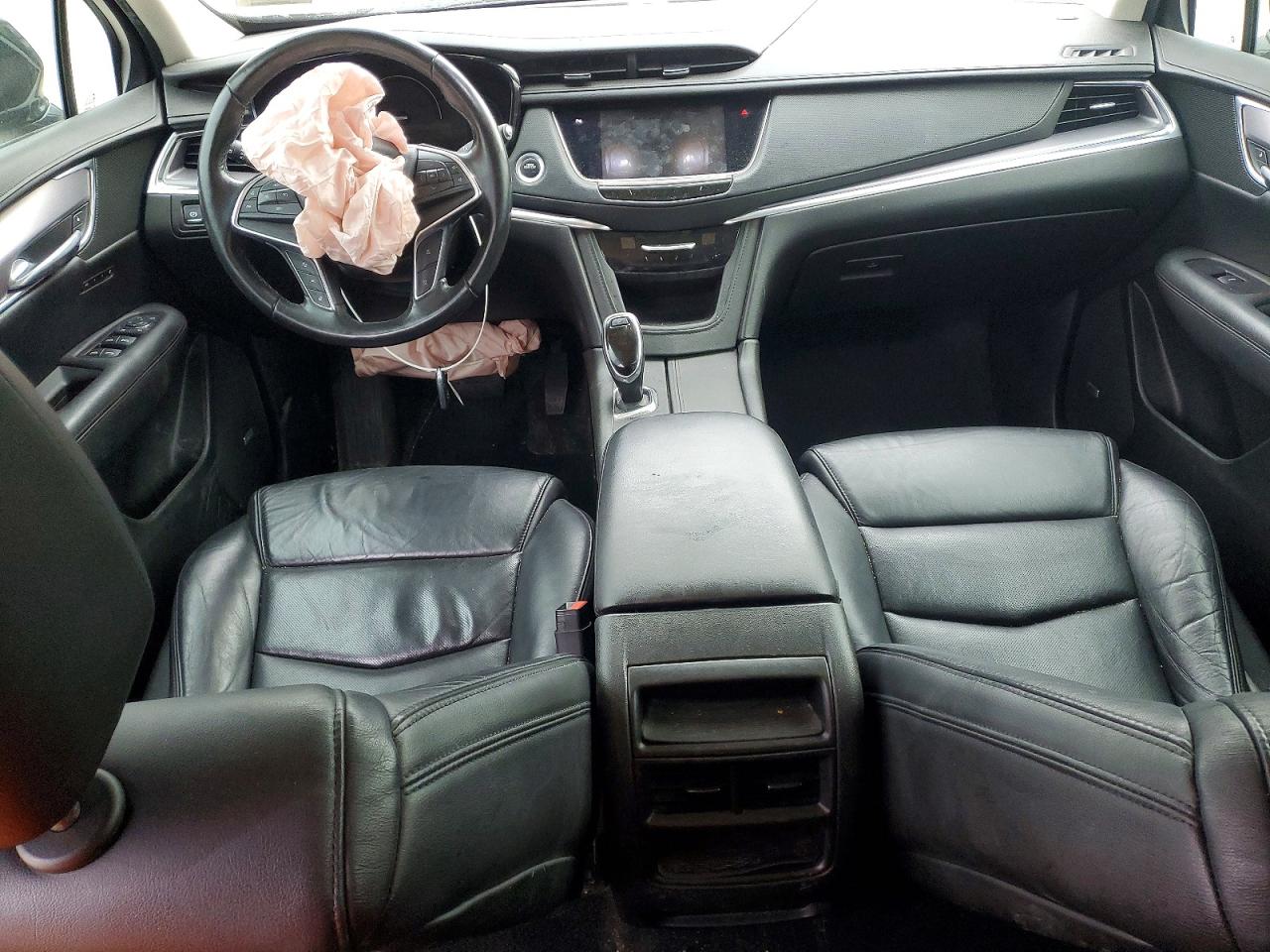 2019 CADILLAC XT5 LUXURY photo 8