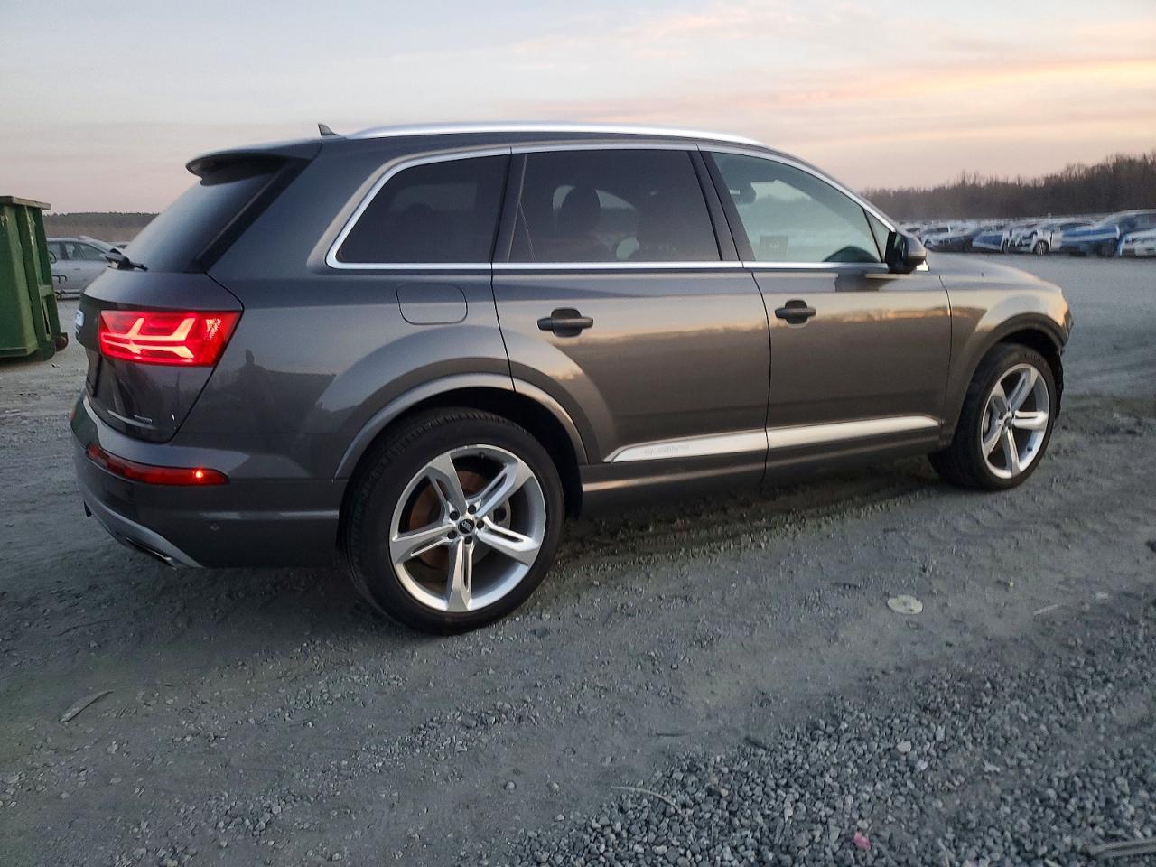 2019 AUDI Q7 PRESTIGE photo 3