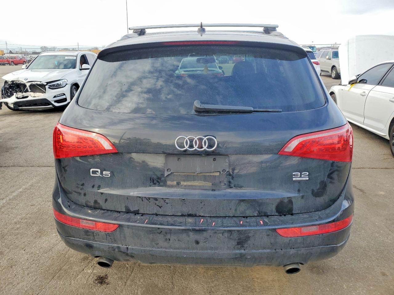 2010 AUDI Q5 PREMIUM PLUS photo 6