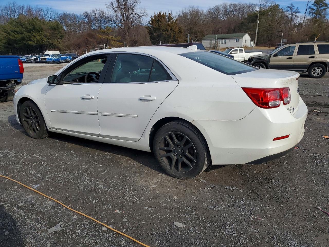 2013 CHEVROLET MALIBU 1LT photo 2
