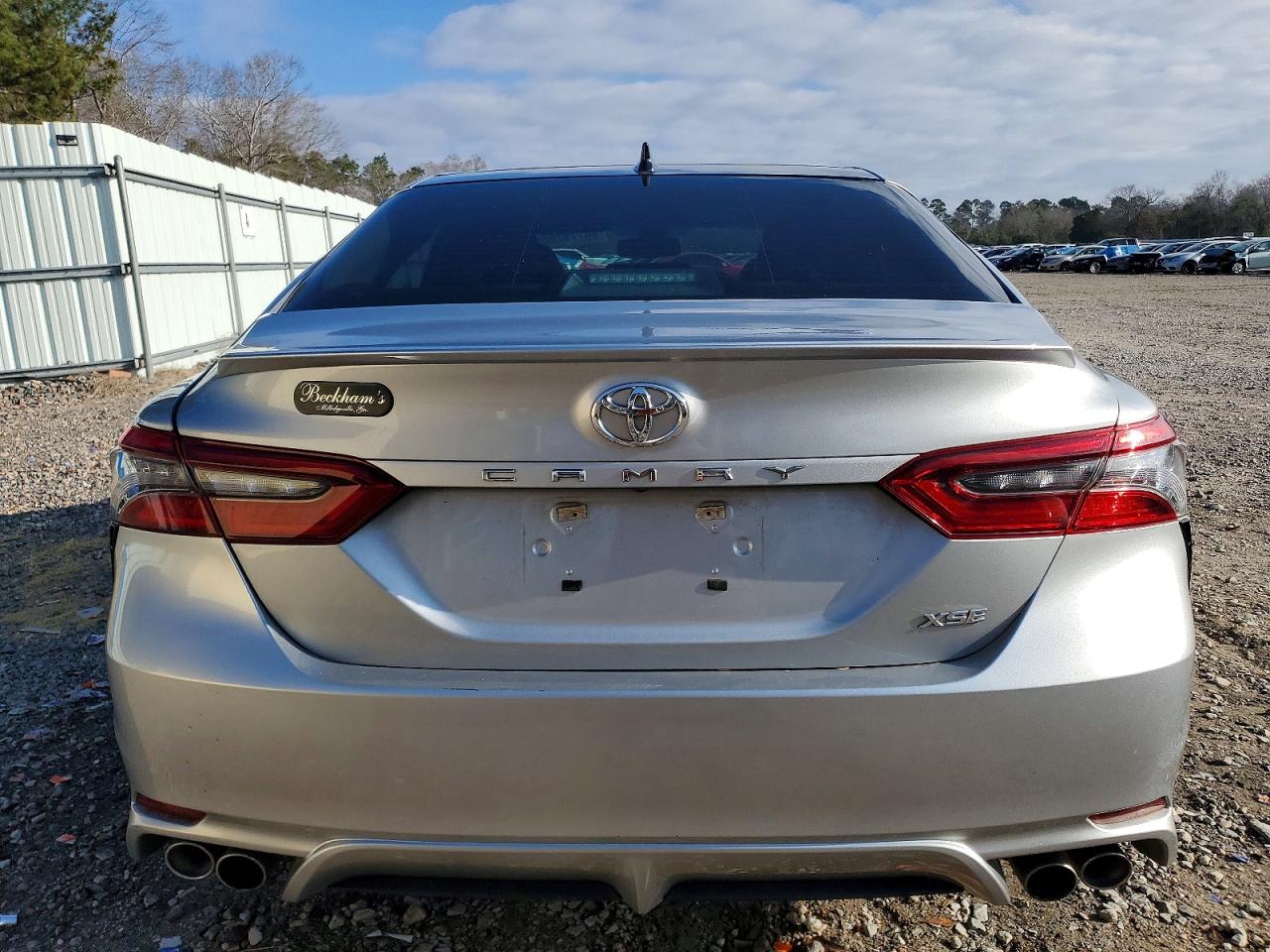 2022 TOYOTA CAMRY XSE photo 6
