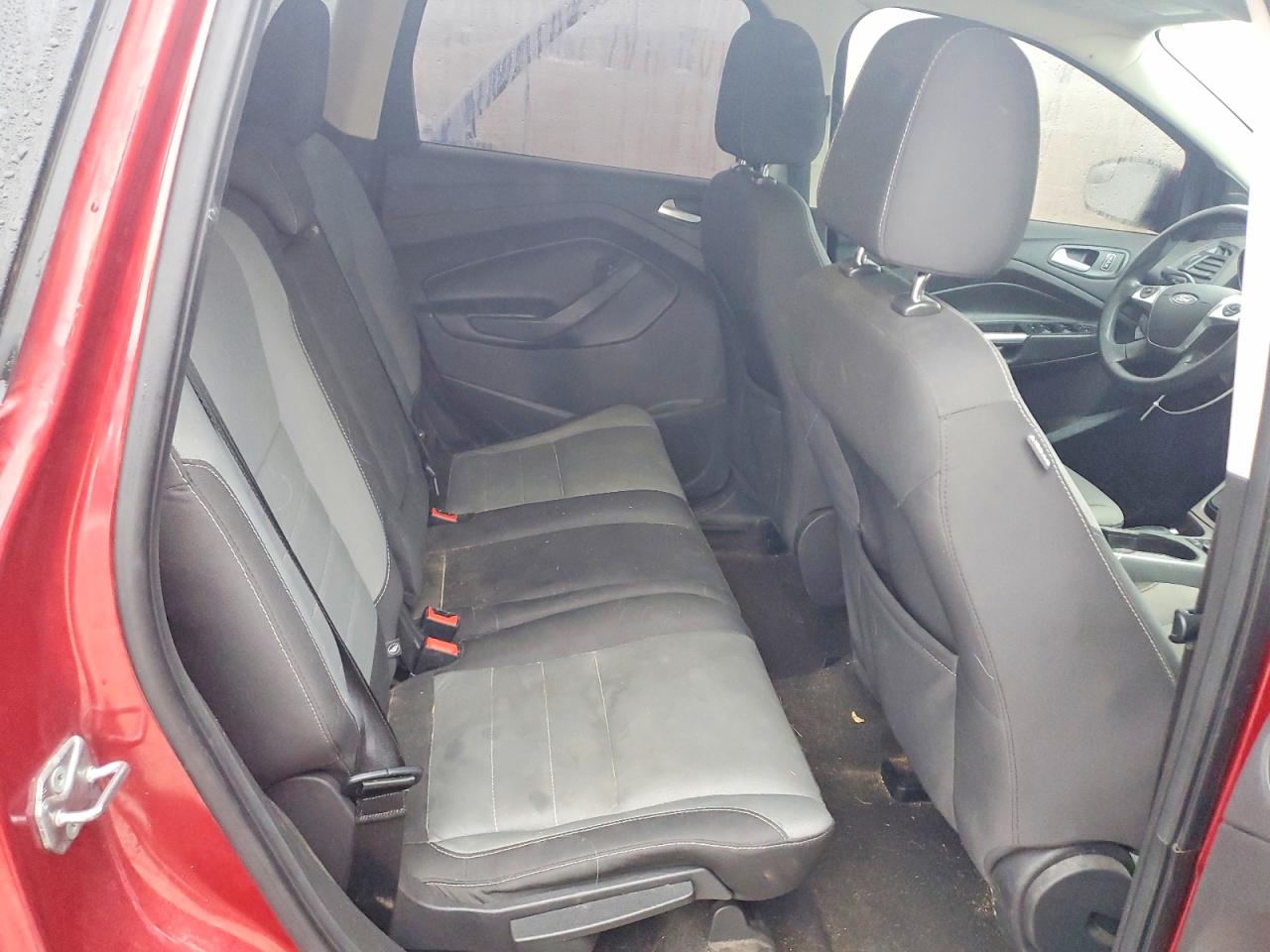 2016 FORD ESCAPE SE photo 10