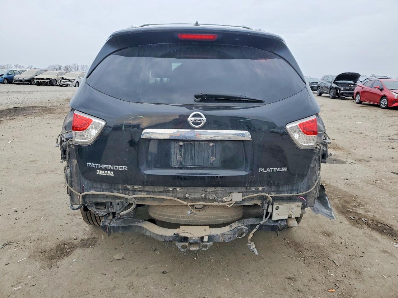 2013 NISSAN PATHFINDER S photo 6
