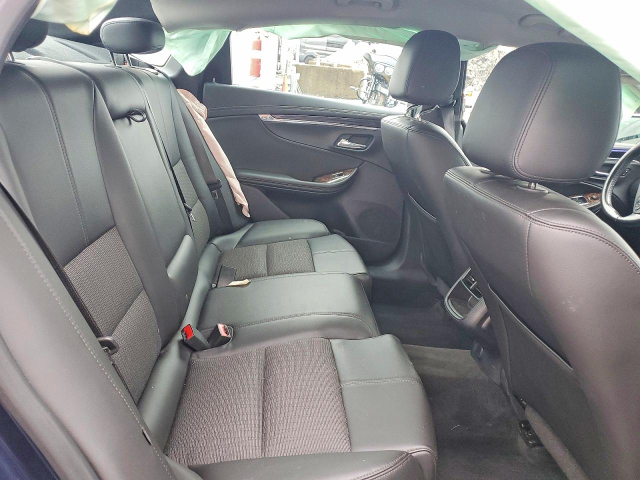 2015 CHEVROLET IMPALA LT photo 10