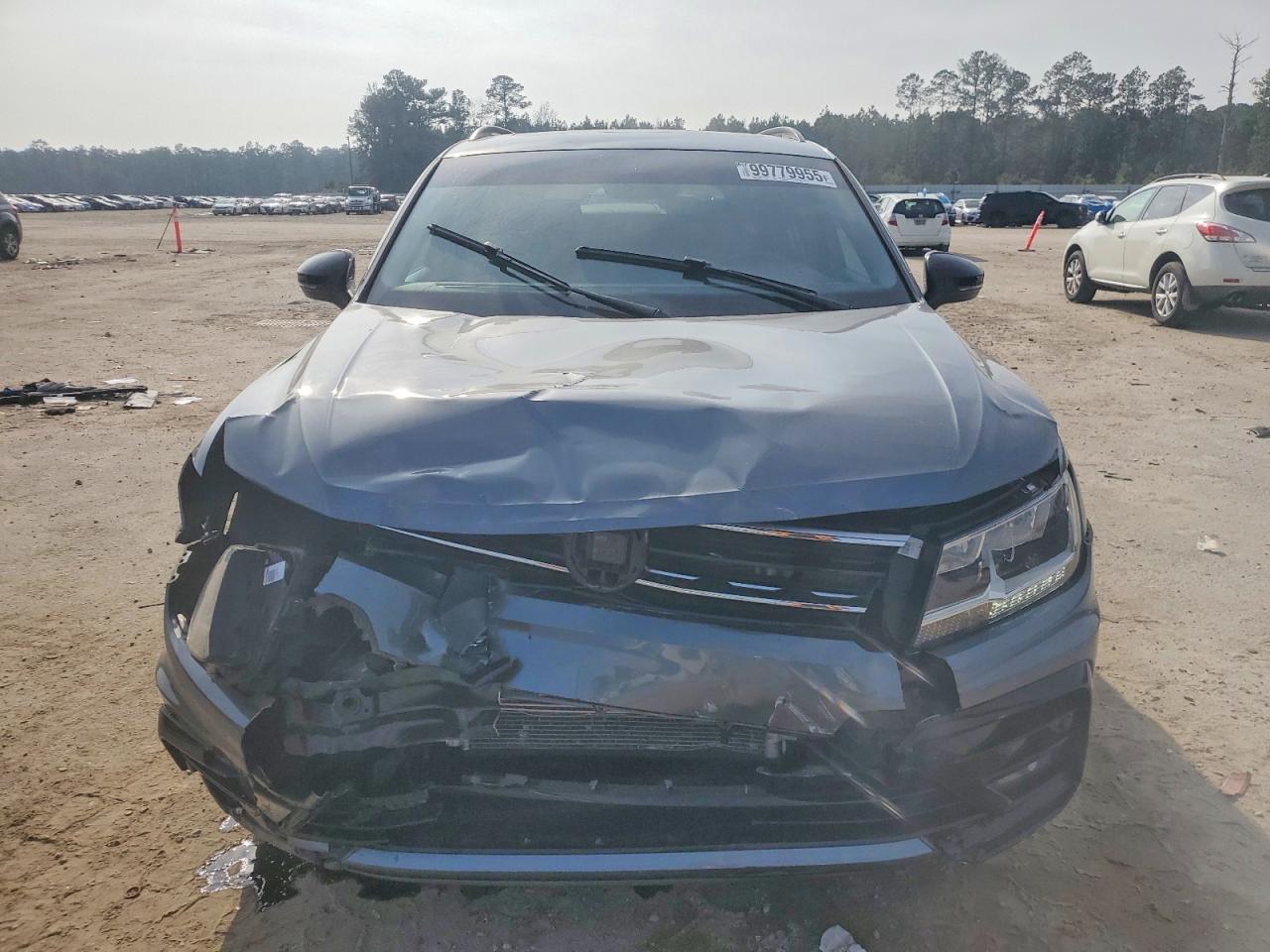 2021 VOLKSWAGEN TIGUAN SE photo 9
