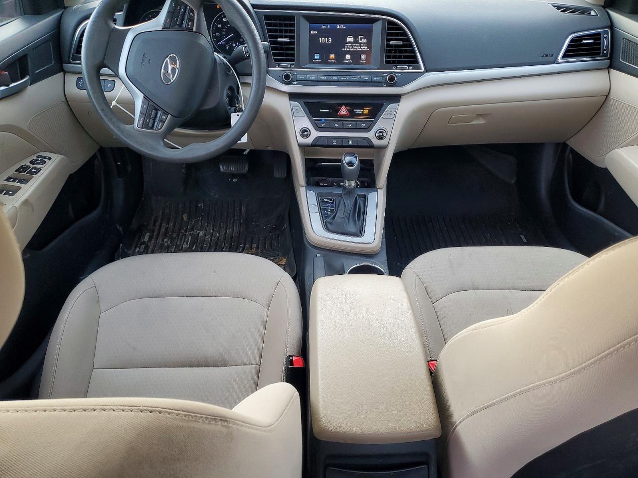 2018 HYUNDAI ELANTRA SEL photo 8