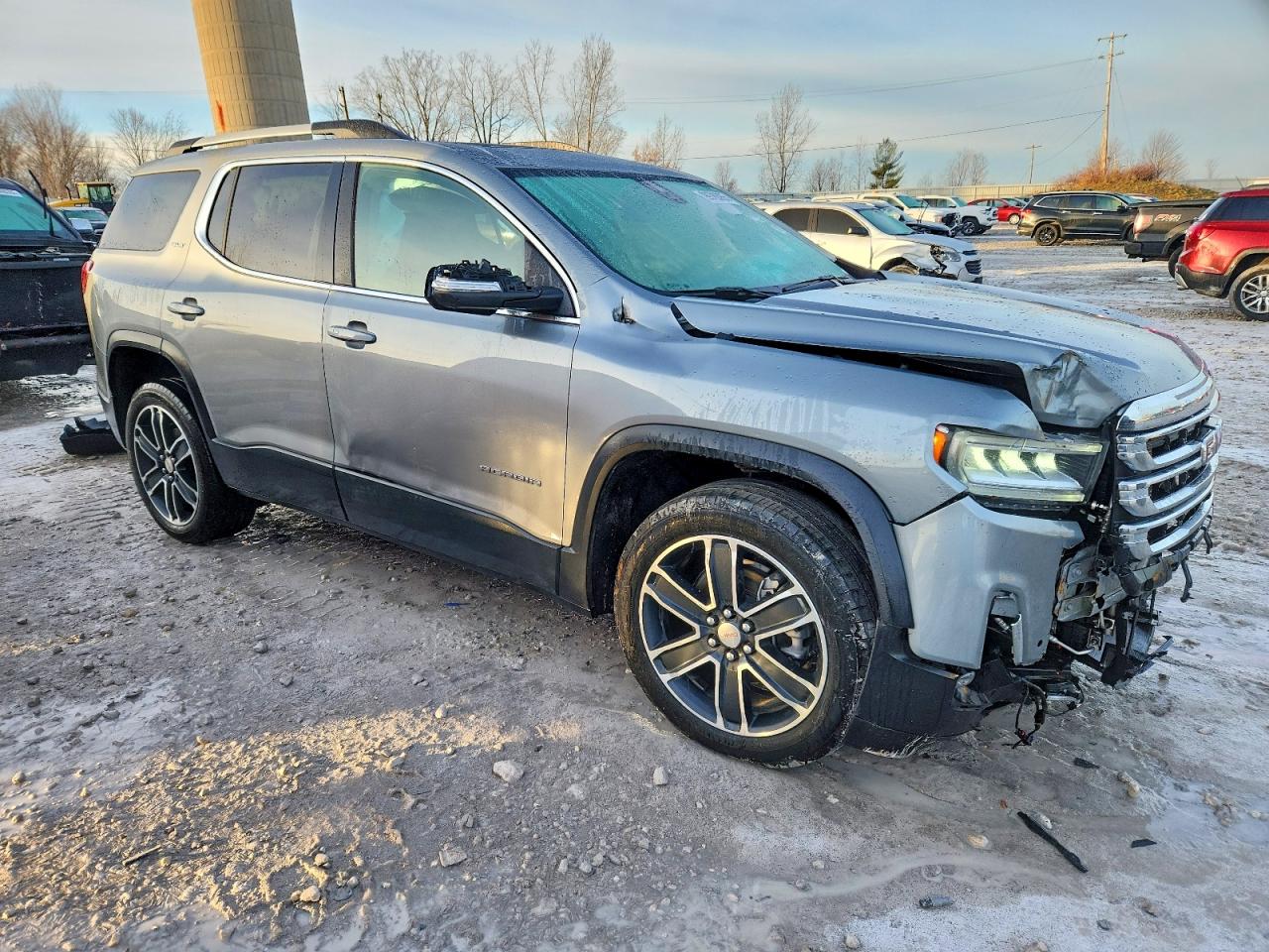 2023 GMC ACADIA SLT photo 4