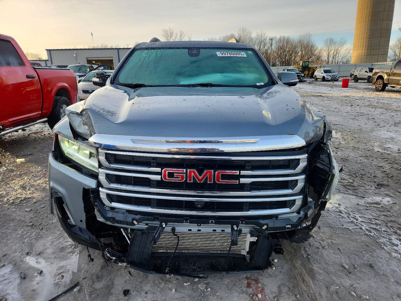2023 GMC ACADIA SLT photo 5
