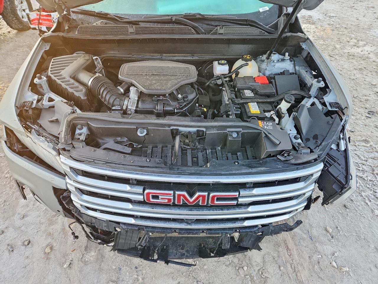 2023 GMC ACADIA SLT photo 12